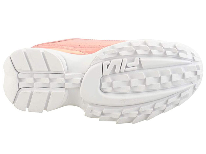 Tenis FILA Disruptor II para mujer en color rosa metálico con suela blanca dentada.