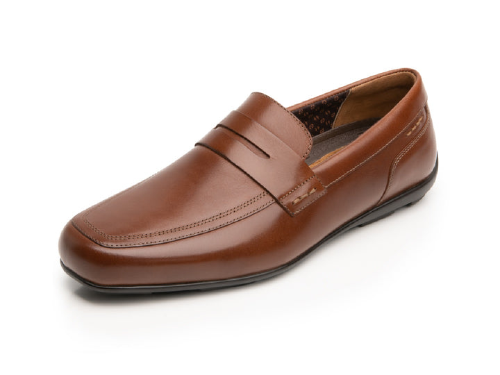 Zapato mocasín Flexi Soho para hombre en color tan con suela negra.