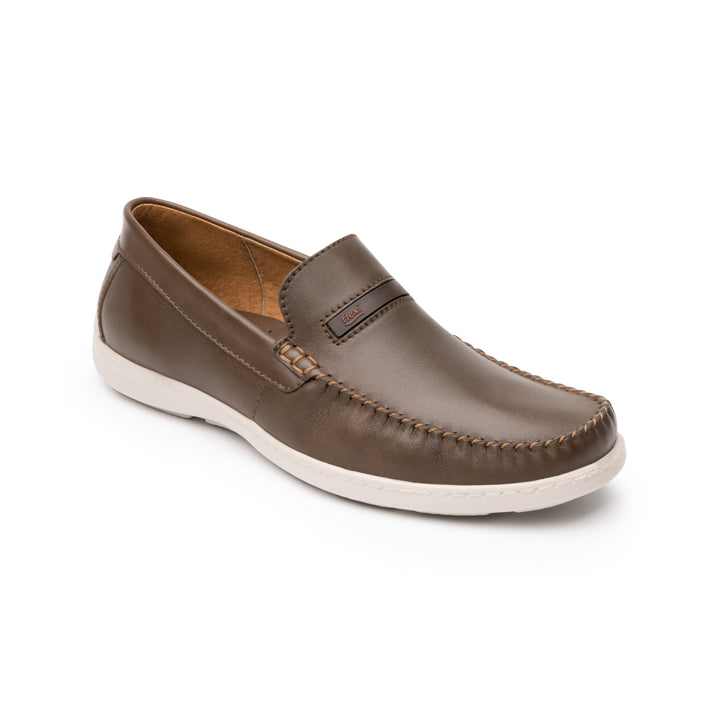 Zapato Flexi Barbados para hombre en color olivo con suela blanca.