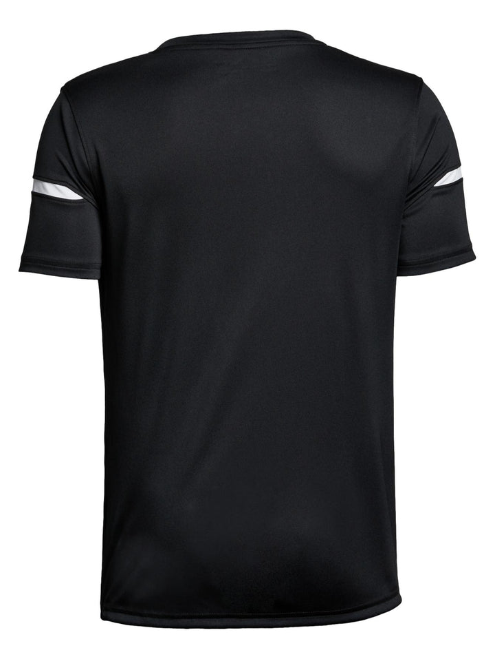 Playera deportiva Under Armour de color negro para niño con detalles blancos en las mangas.