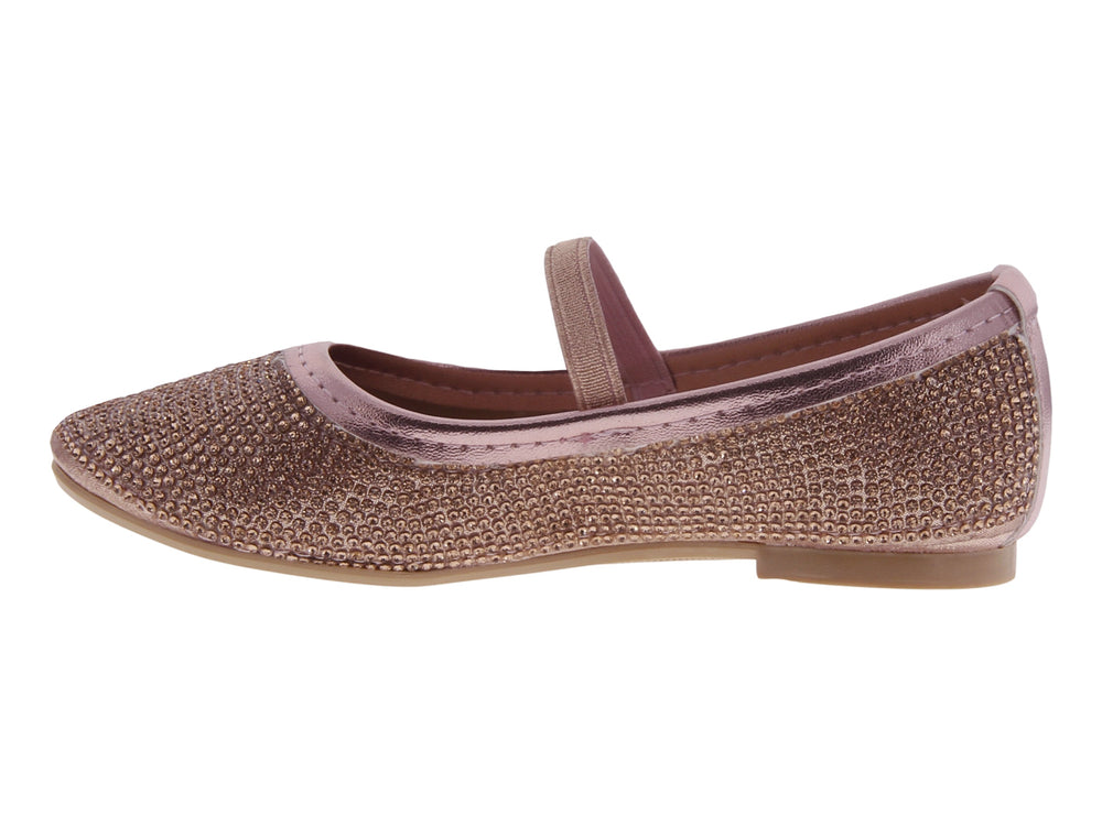 Zapatos planos para niña en color oro rosado con acabado brillante y correa ajustable.