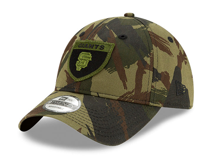 Gorra New Era con patrón de camuflaje verde y marrón y parche de los San Francisco Giants.