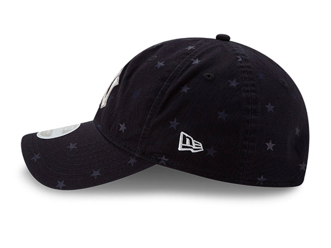 Gorra de béisbol New Era color navy con logo de New York Yankees y estampado de estrellas
