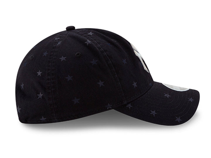 Gorra de béisbol New Era color navy con logo de New York Yankees y estampado de estrellas