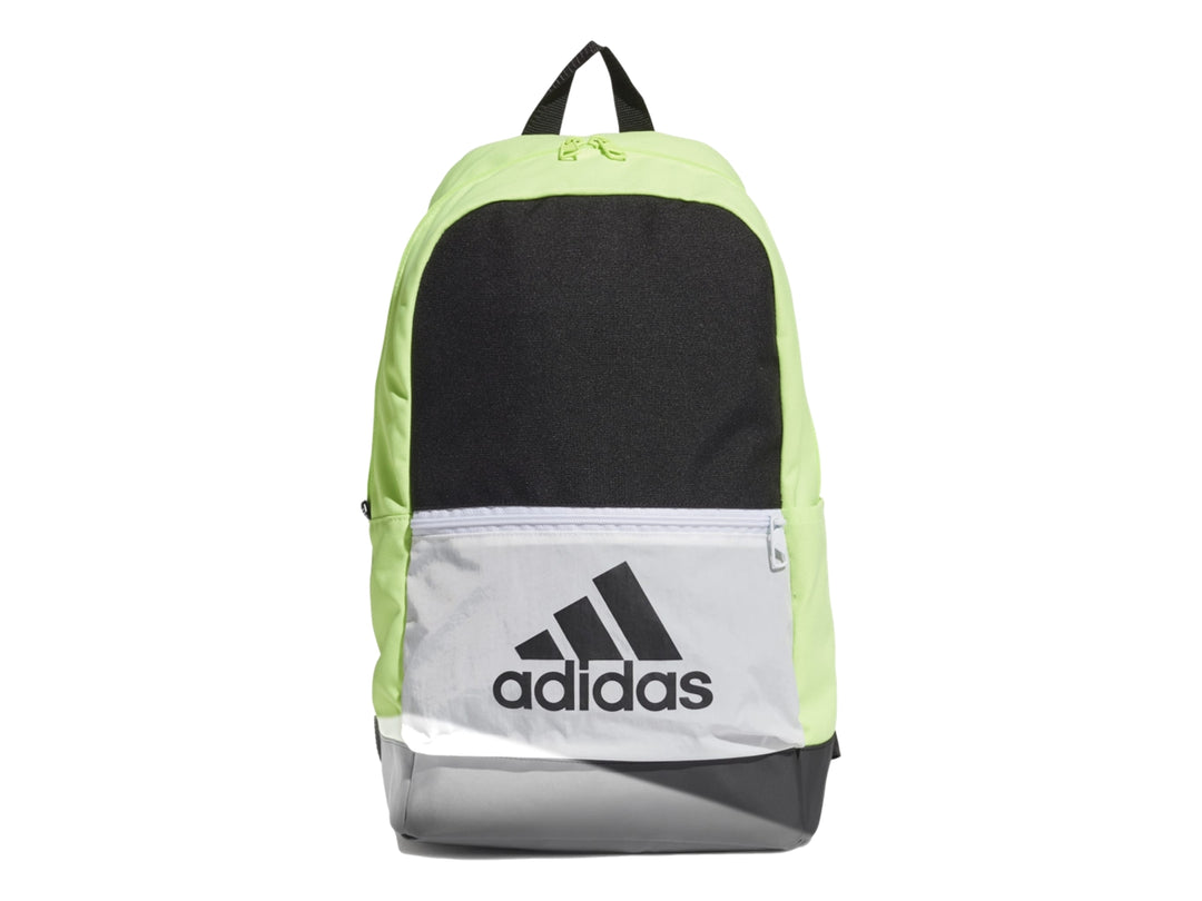 Mochila Adidas deportiva en colores negro, verde neón, blanco y gris con logotipo frontal.