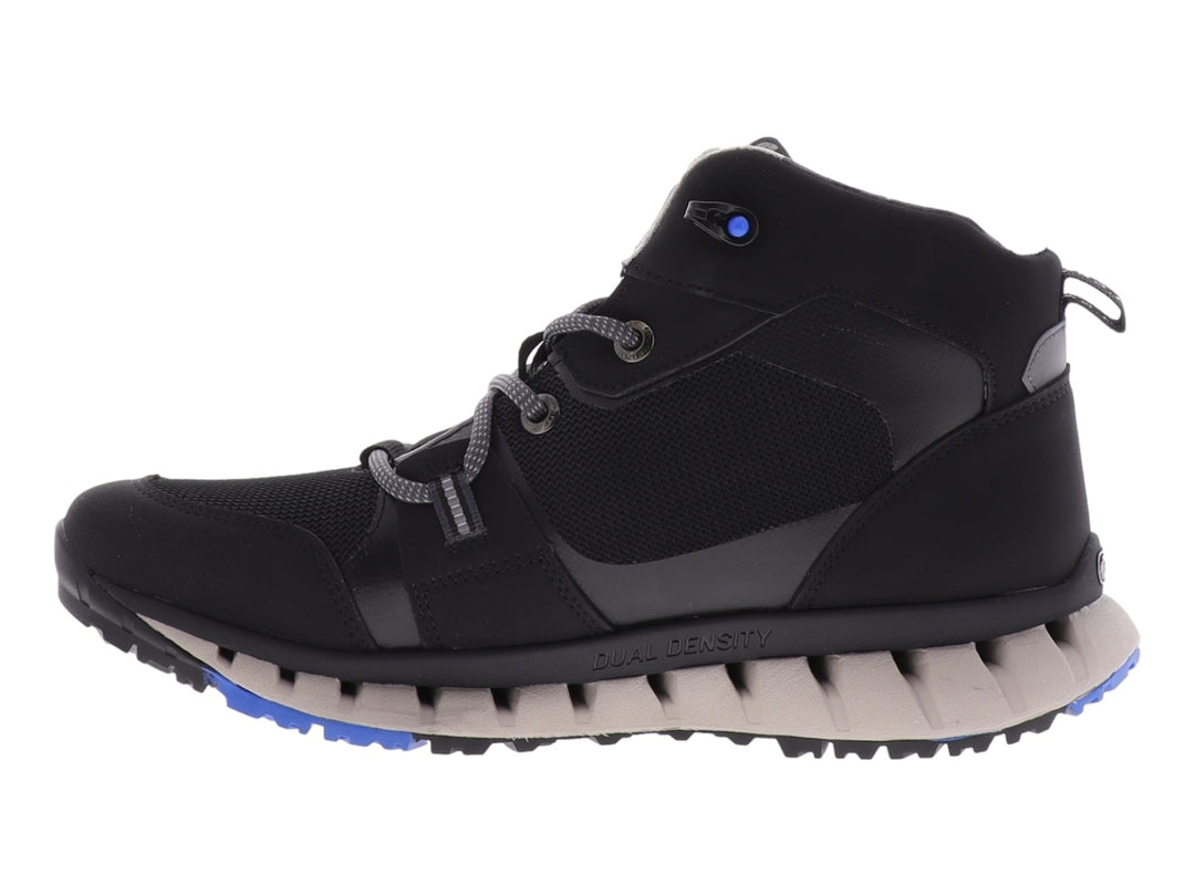 Bota deportiva Discovery color negro con suela gris y detalles azules para hombre.