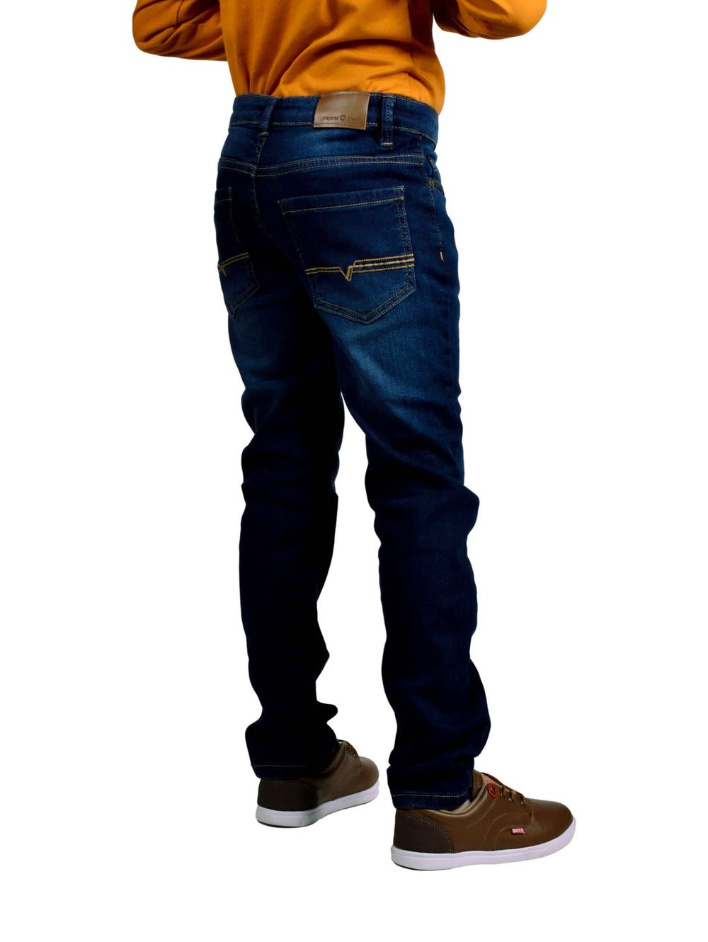 Pantalón de mezclilla azul oscuro para niño, vista frontal y posterior.