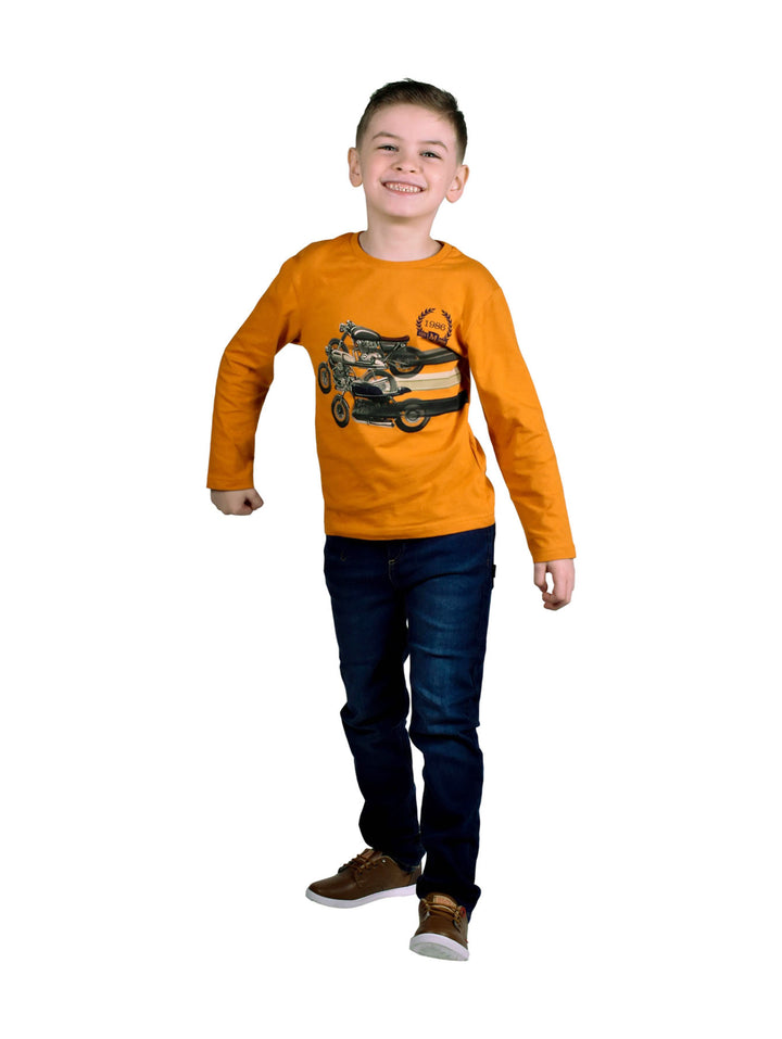 Pantalón de mezclilla azul oscuro para niño, vista frontal y posterior.