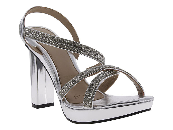 Sandalia formal de mujer color plata con tacón grueso, plataforma y tiras decoradas con brillo.