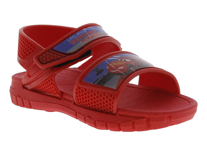 Sandalia infantil roja con estampados de Lightning McQueen y correas ajustables.