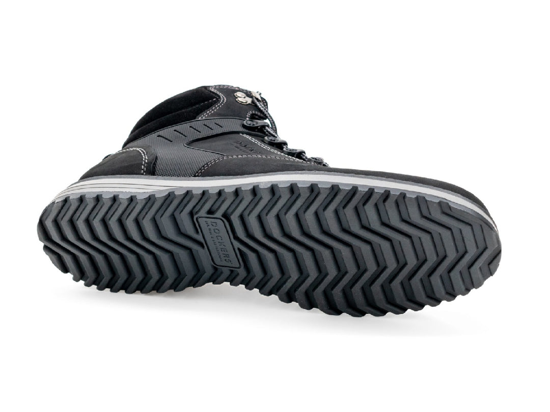 Botas Dockers Nebraska para hombre en color negro con suela gris y cordones.