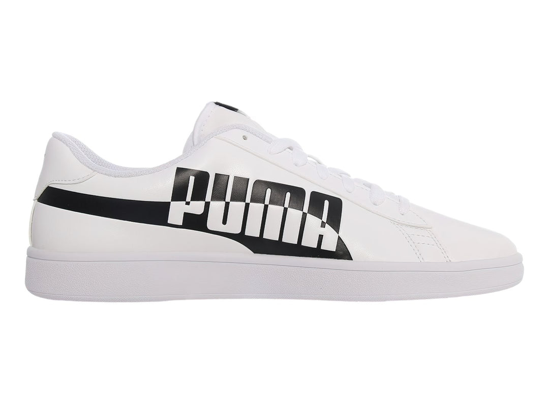 Tenis PUMA Smash V2 Max blancos con logotipo negro en el lateral.