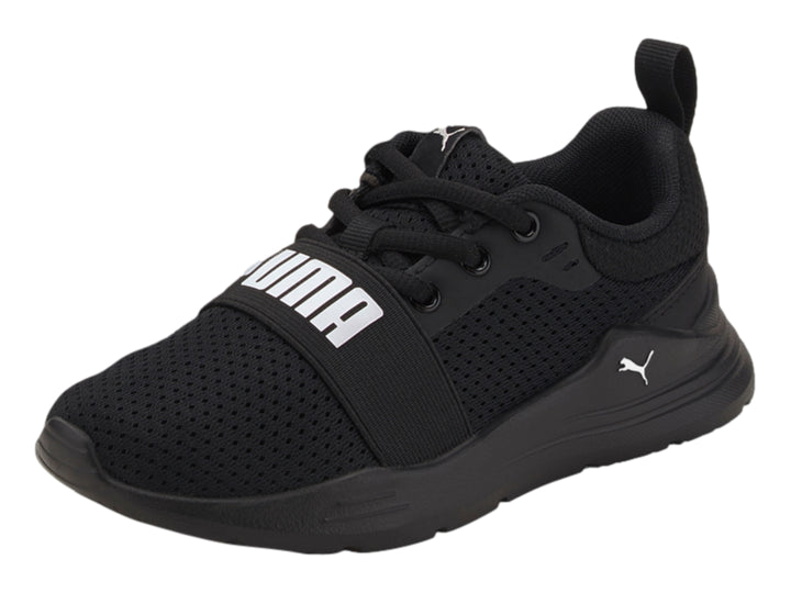 Tenis PUMA Wired Run JR color negro con malla transpirable y suela deportiva.