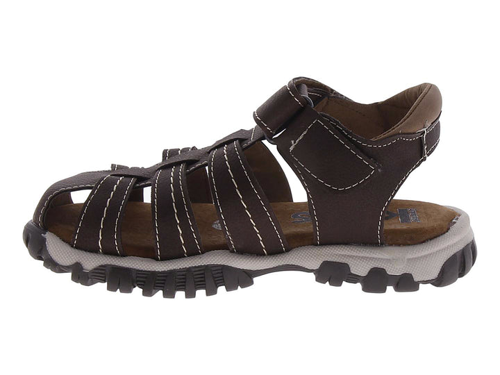 Sandalias para niño Confratelli color chocolate con suela beige y marrón.