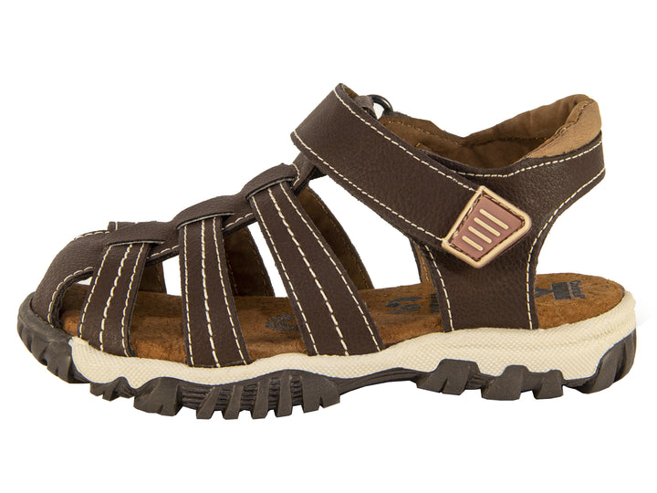 Sandalias para niño Confratelli color chocolate con suela beige y marrón.