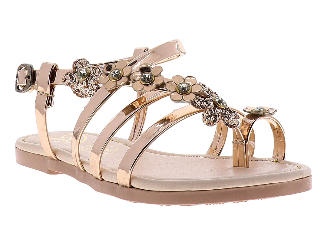 Sandalias color oro rosado con tiras decoradas con flores brillantes y cierre de hebilla.