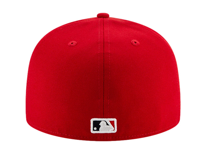Gorra de béisbol New Era color rojo con logotipo bordado de St. Louis Cardinals en blanco.
