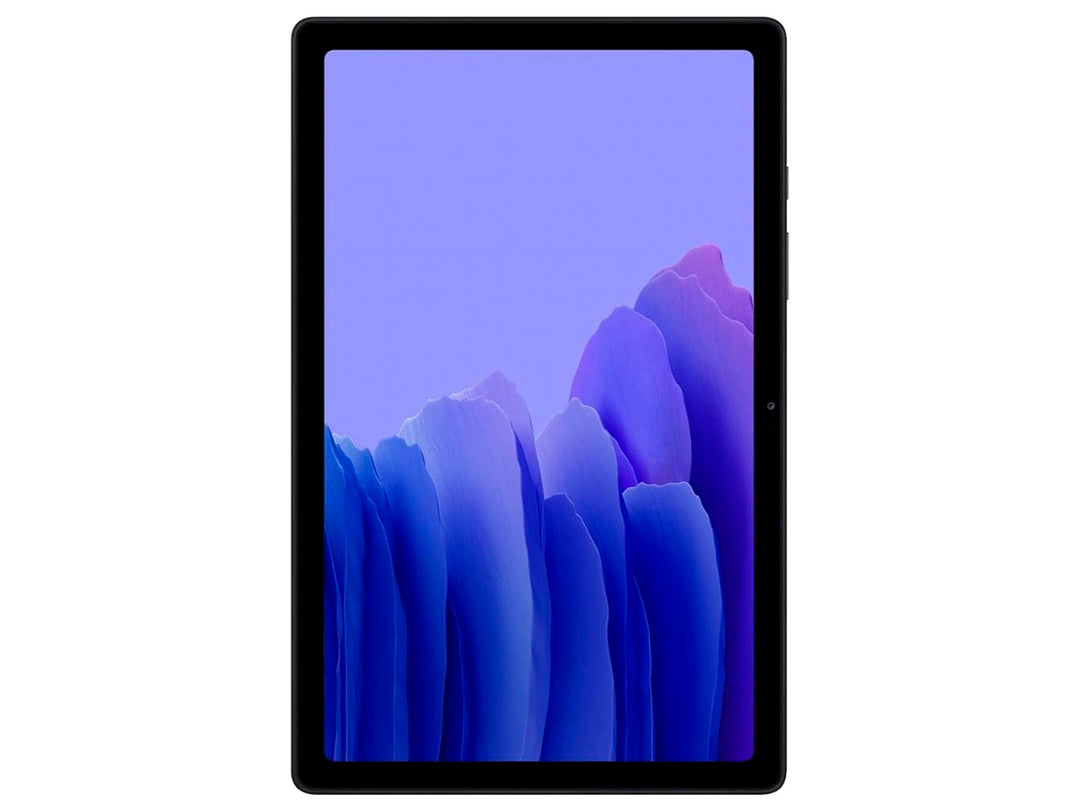 Tablet Samsung Galaxy Tab A7 de color gris con pantalla frontal encendida mostrando fondo abstracto en tonos azules.