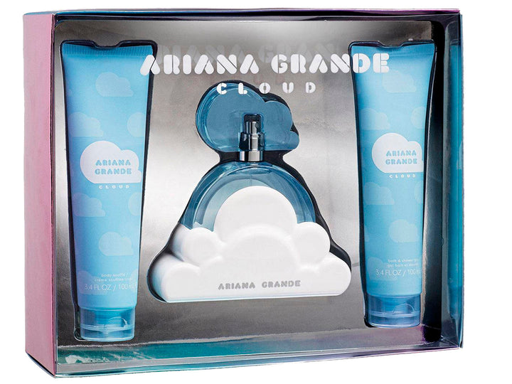 Set de perfume Ariana Grande Cloud que incluye botella en forma de nube y dos lociones corporales en color azul.