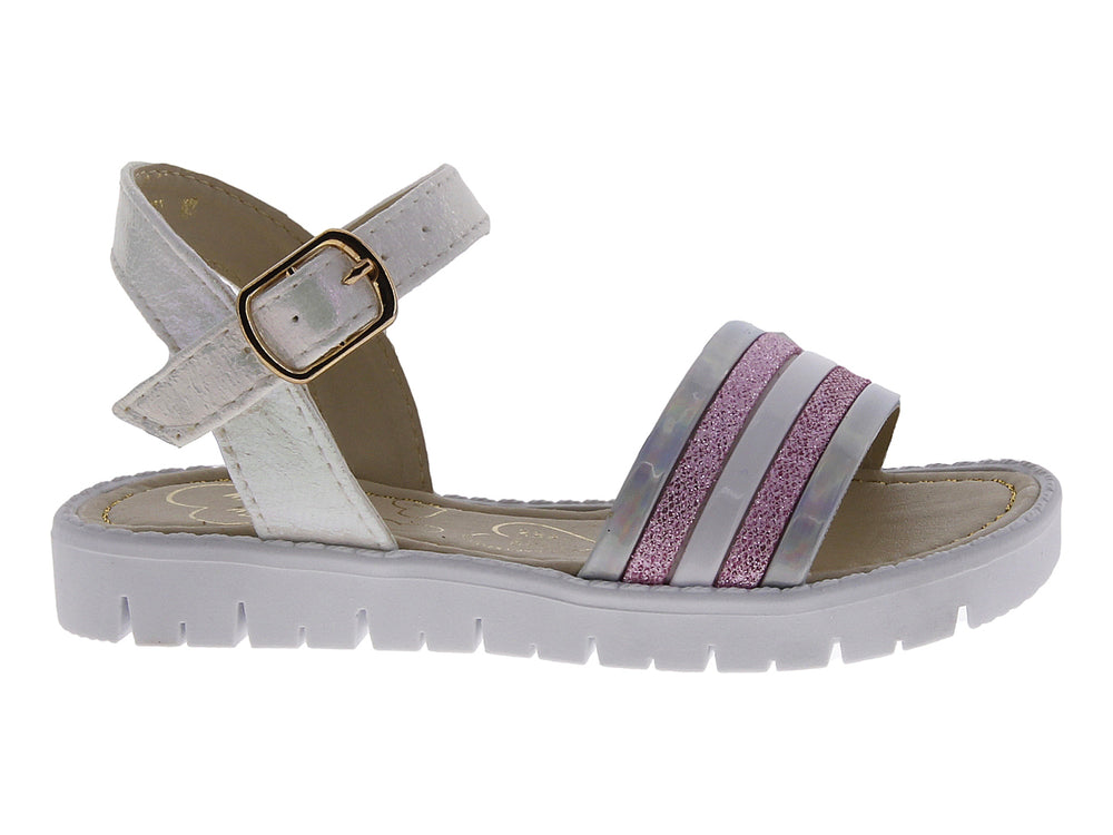 Sandalias blancas para niña con tiras brillantes en rosa y hebilla dorada.
