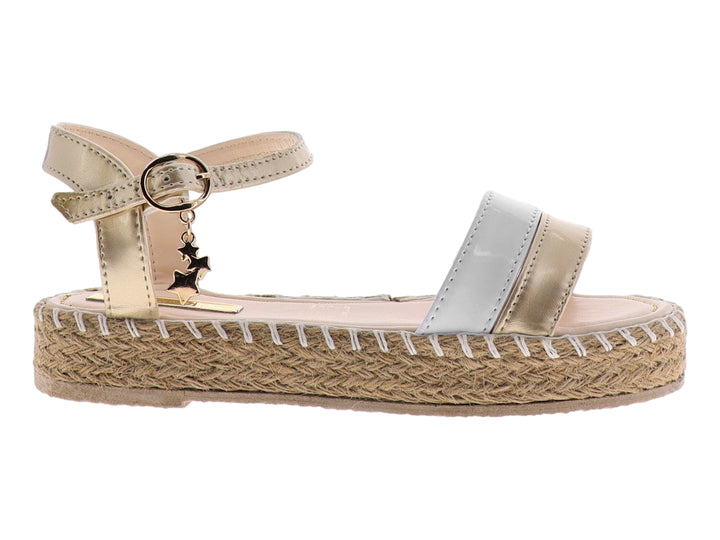 Sandalia para niña color blanco y oro con suela de esparto y adornos de estrellas doradas.