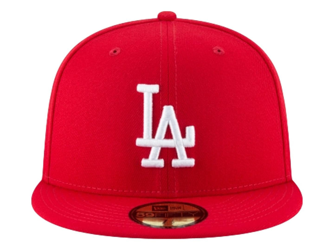 Gorra de béisbol New Era color rojo con logotipo de Los Angeles Dodgers en blanco.