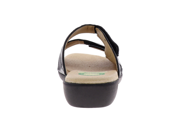 Sandalias negras con dos correas anchas, una con textura de serpiente y plantilla en color beige.