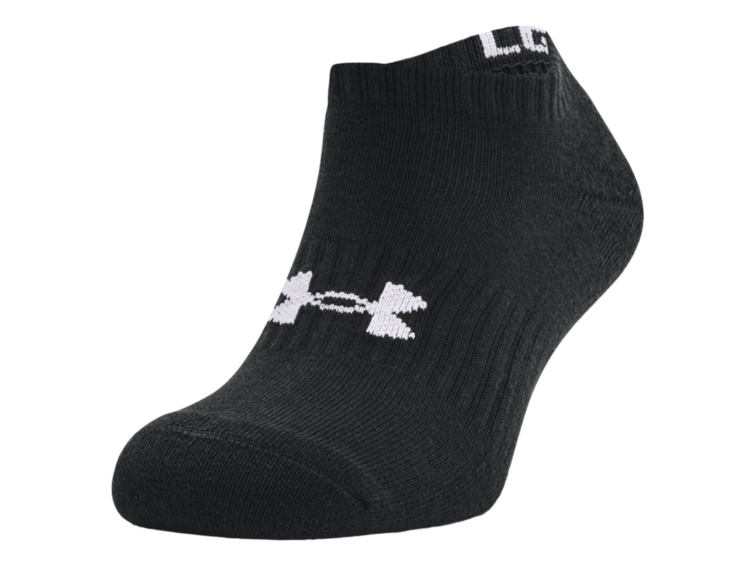 Calcetín Under Armour Core No Show en color negro con logotipo blanco.