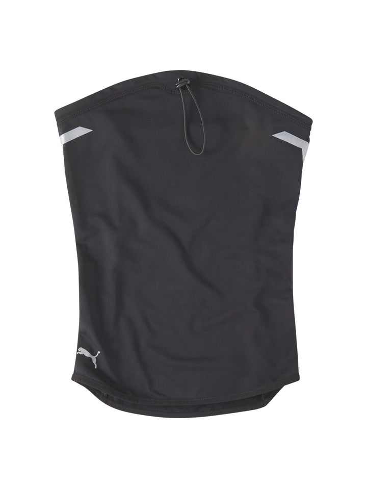 Cuellera deportiva PUMA color negro con detalles reflectantes grises y cordón ajustable en la parte superior.