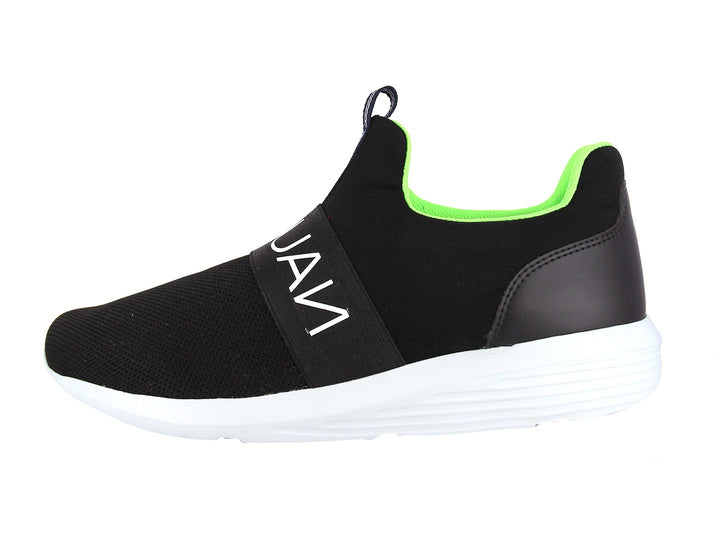 Tenis deportivos infantiles Nautica color negro con suela blanca y detalle amarillo.