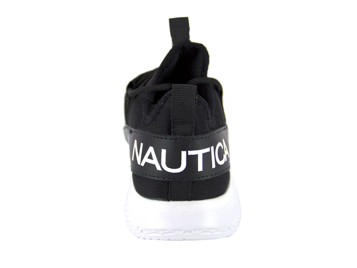Tenis deportivos Nautica color negro con suela blanca y diseño slip-on.