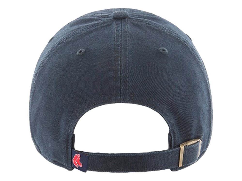 Gorra de béisbol color negro con logotipo de Boston Red Sox bordado en rojo.