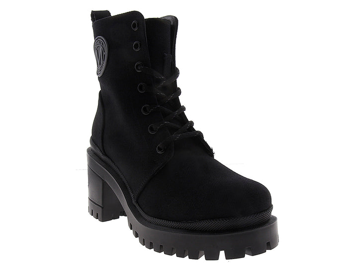 Botín tipo militar color negro para mujer con suela track y cordones.