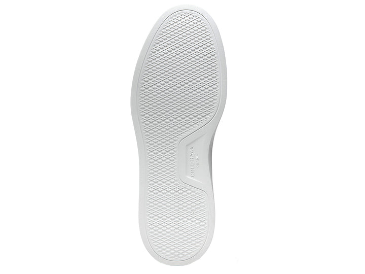 Tenis blancos Cole Haan Grandpro Rally Perf para hombre con detalles perforados y suela blanca.