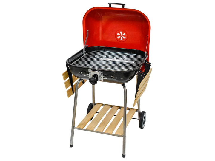 Asador Madekora rojo y negro con tapa ovalada, repisas laterales y base de madera con llantas.