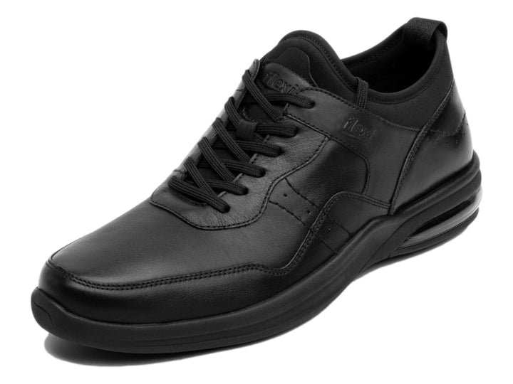 Zapato casual Flexi para hombre en color negro con suela amortiguada