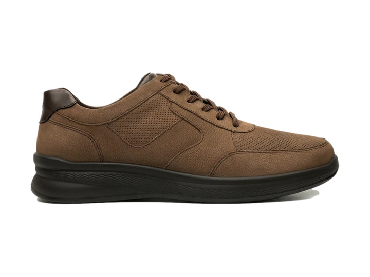 Zapato casual Flexi Samoa 2 para hombre en color taupe con suela oscura y detalles perforados.