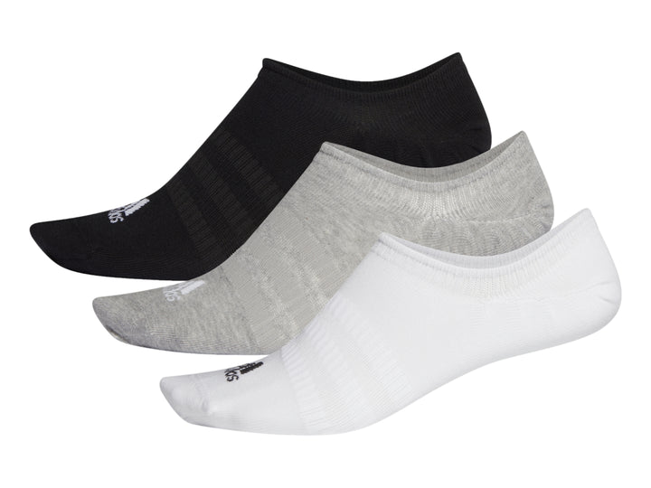 Calcetín deportivo Adidas de corte bajo en color gris oscuro con logotipo blanco.