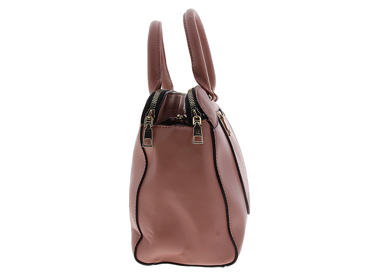 Bolsa de mano color rosa con asas superiores y herrajes dorados.