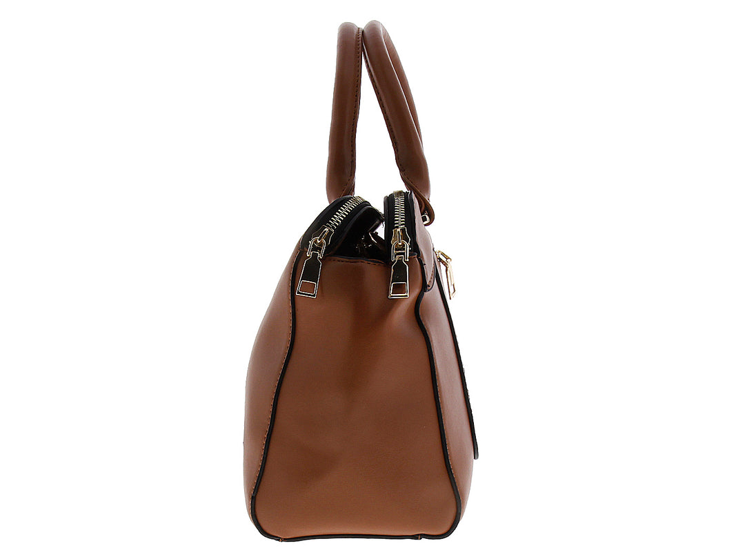Bolsa de mano color marrón con asas superiores y detalles metálicos dorados.