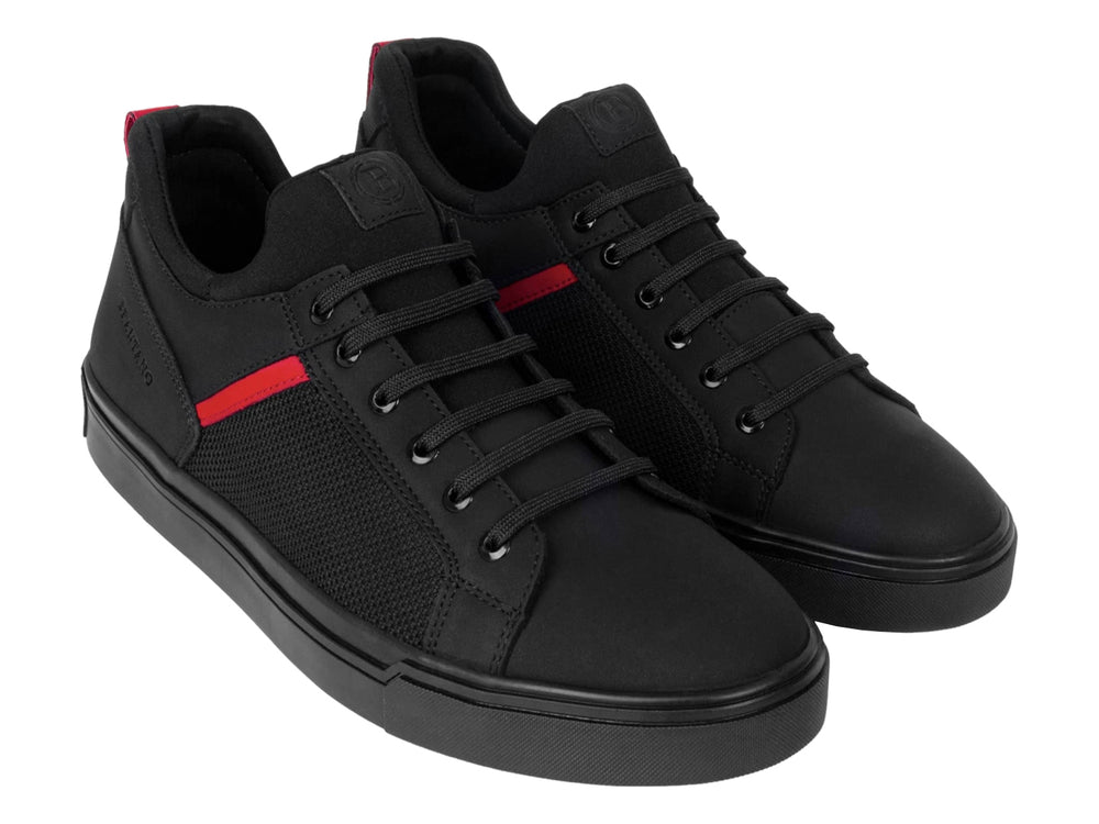 Tenis Brantano Stark para hombre en color negro con detalles en rojo y textura de malla lateral.