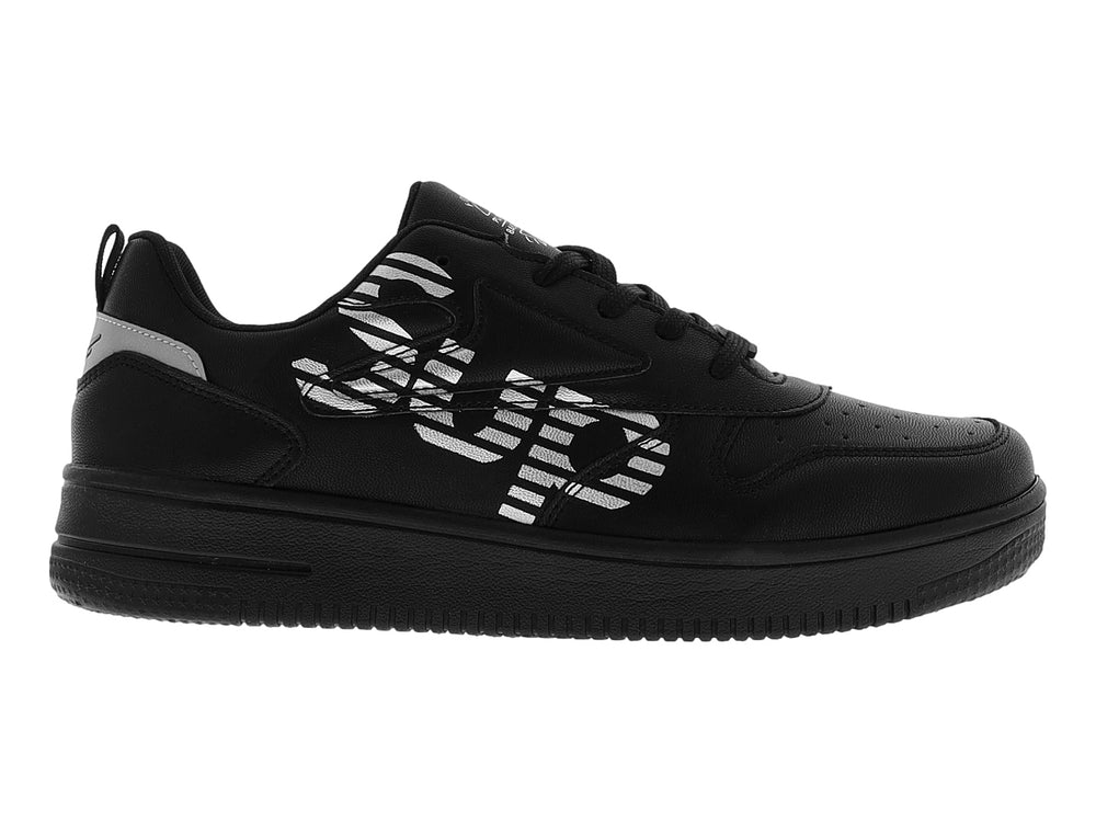 Tenis casuales color negro con gráfico blanco en el lateral y suela gruesa.