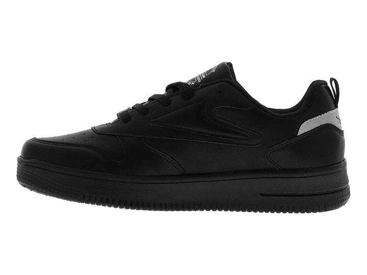 Tenis casuales color negro con gráfico blanco en el lateral y suela gruesa.