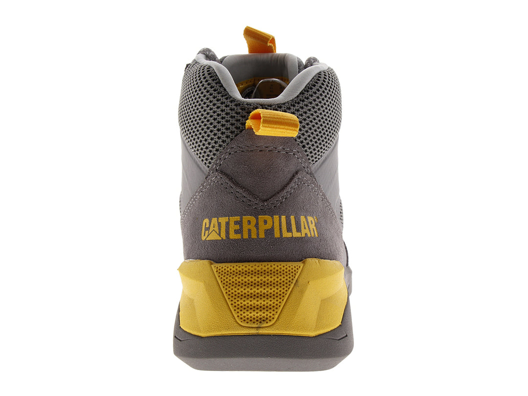 Bota Caterpillar de corte medio color gris con detalles amarillos, fabricada en gamuza y malla.
