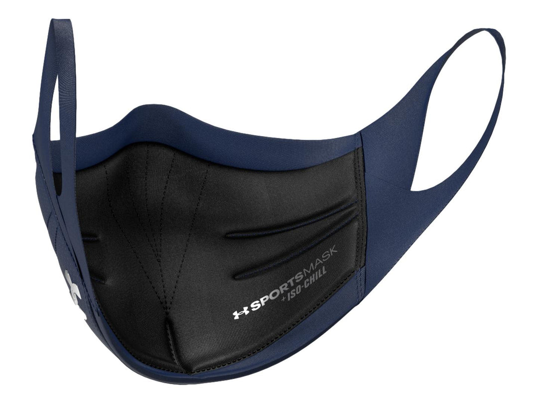 Cubrebocas deportivo Under Armour color azul marino con diseño ergonómico y logo blanco.