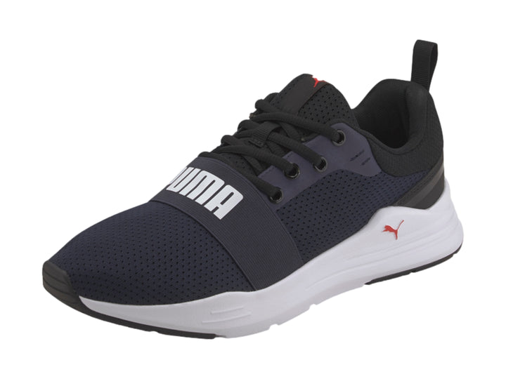 Tenis PUMA Wired Run en color azul marino con suela blanca y logotipo blanco en la parte superior.
