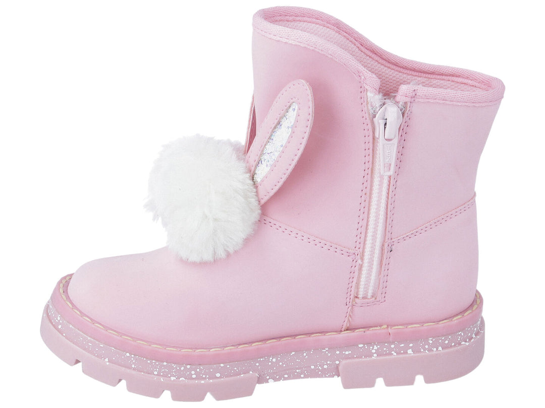 Botines color rosa para niña con pompon blanco y detalles brillantes en el lateral.