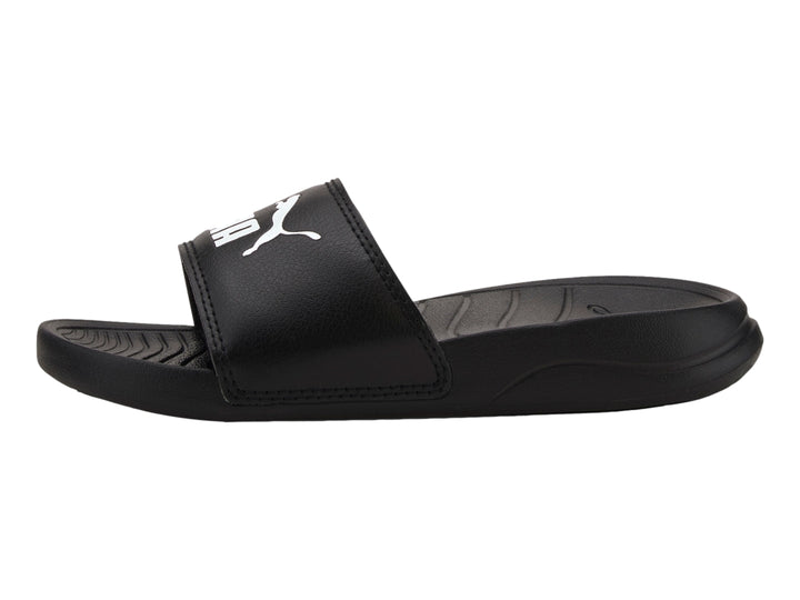 Sandalia PUMA Popcat 20 en color negro con logotipo blanco en la banda superior.