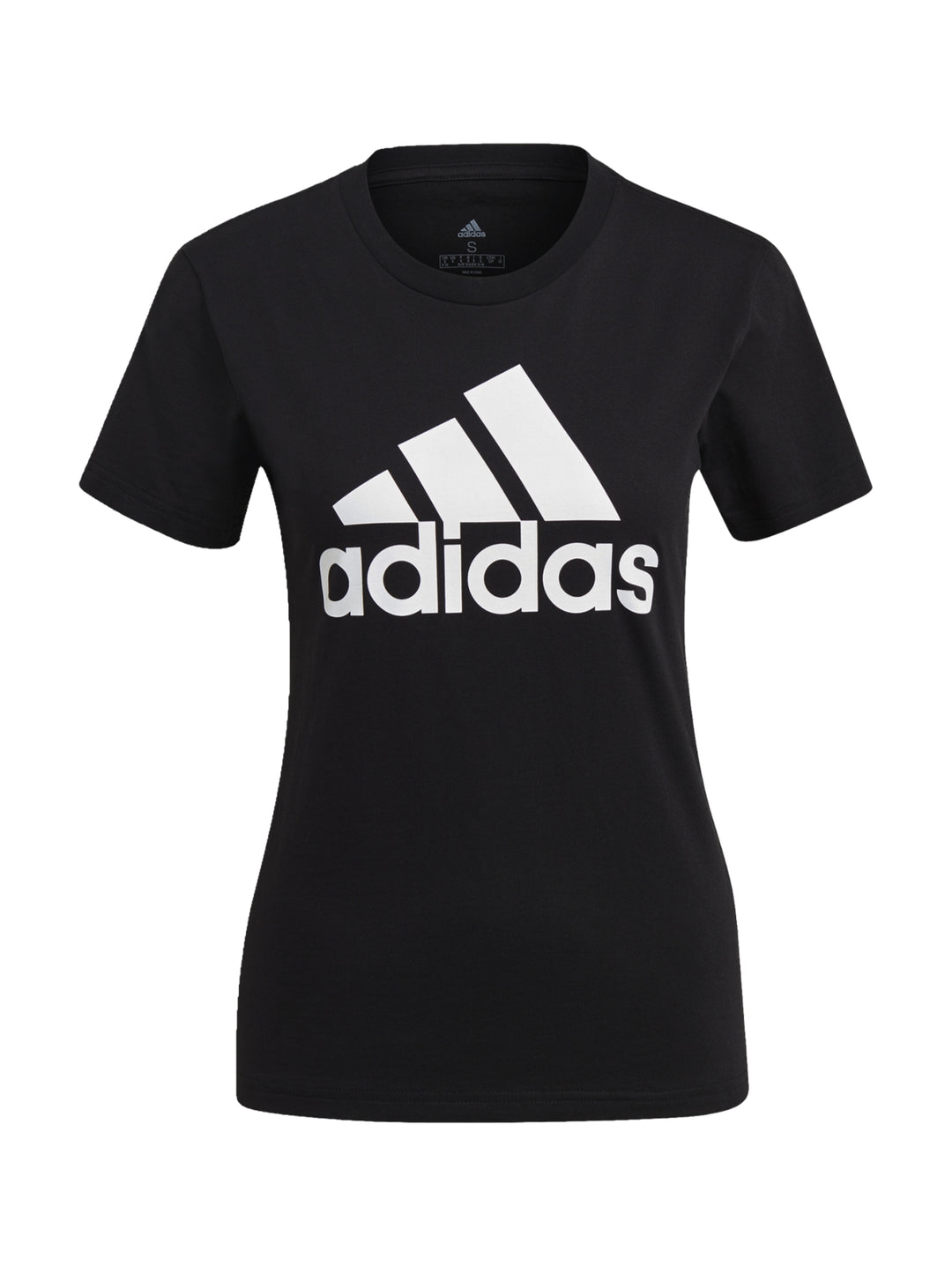 Mujer vistiendo playera negra de manga corta con logo blanco de Adidas.