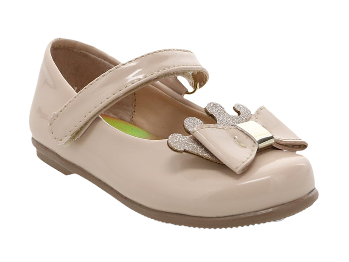 Zapato plano para niña color rosa brillante con moño decorativo y correa ajustable.